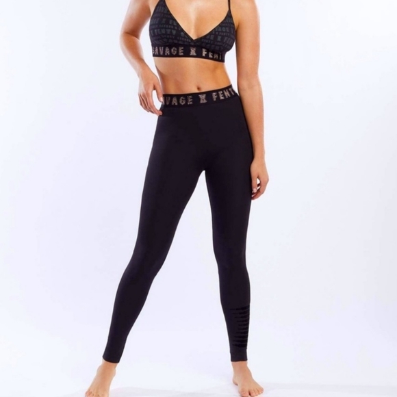 Savage X Fenty Logo Leggings In Black - Picture 14 of 16